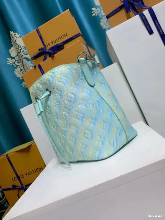 Fake Louis Bags NÉONOÉ LOUIS VUITTON BB 0704